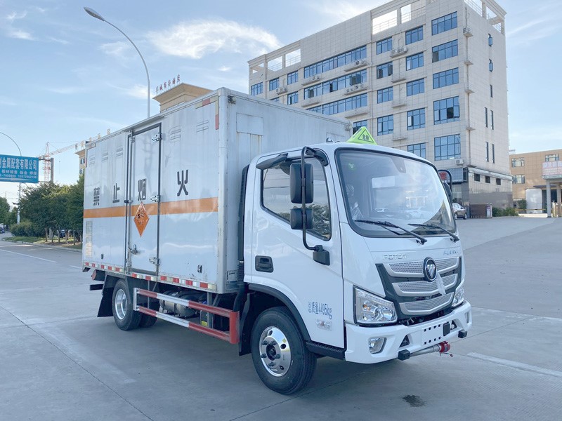 CSC5045XQYB6型爆破器材運(yùn)輸車(chē)